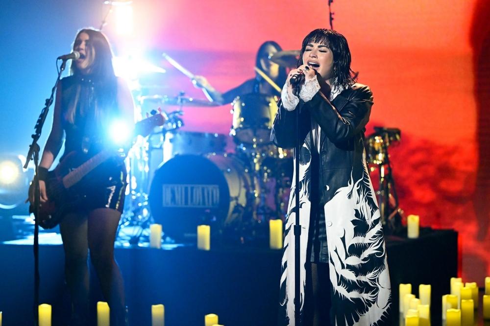 Demi Lovato thông báo giải nghệ-1