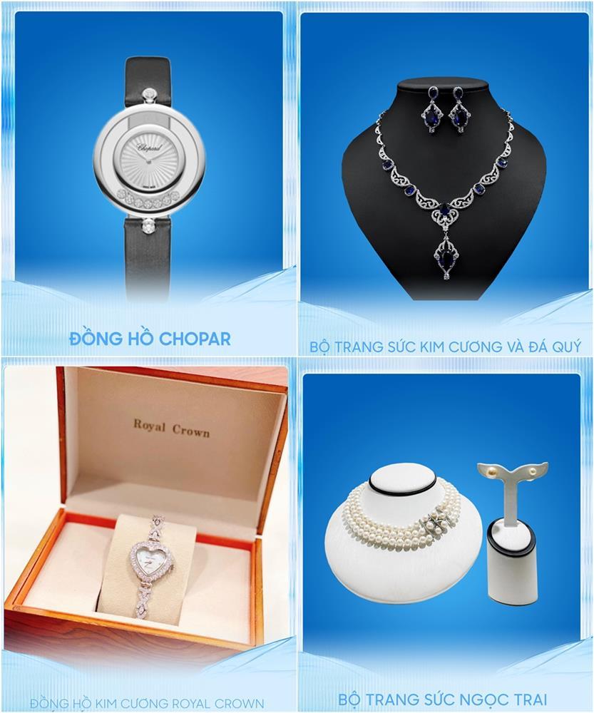 Đỗ Thị Hà, Phương Nhi và Bảo Ngọc đấu giá bánh tét, nem chua-4