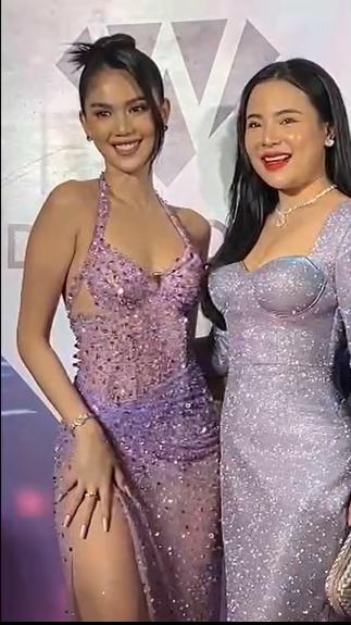 Ngọc Trinh tham bơm môi, nhìn già hẳn khi chụp cam thường-7