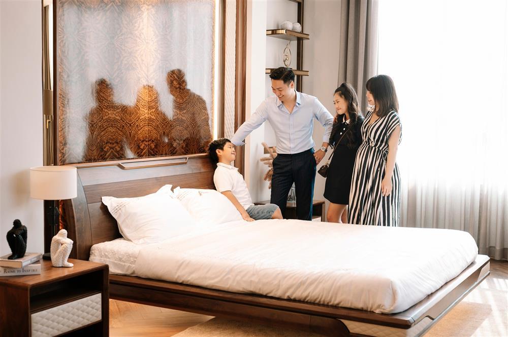 Con gái Mạnh Trường cao lớn tuổi 13 khiến bố tính chuyện đi canh-6