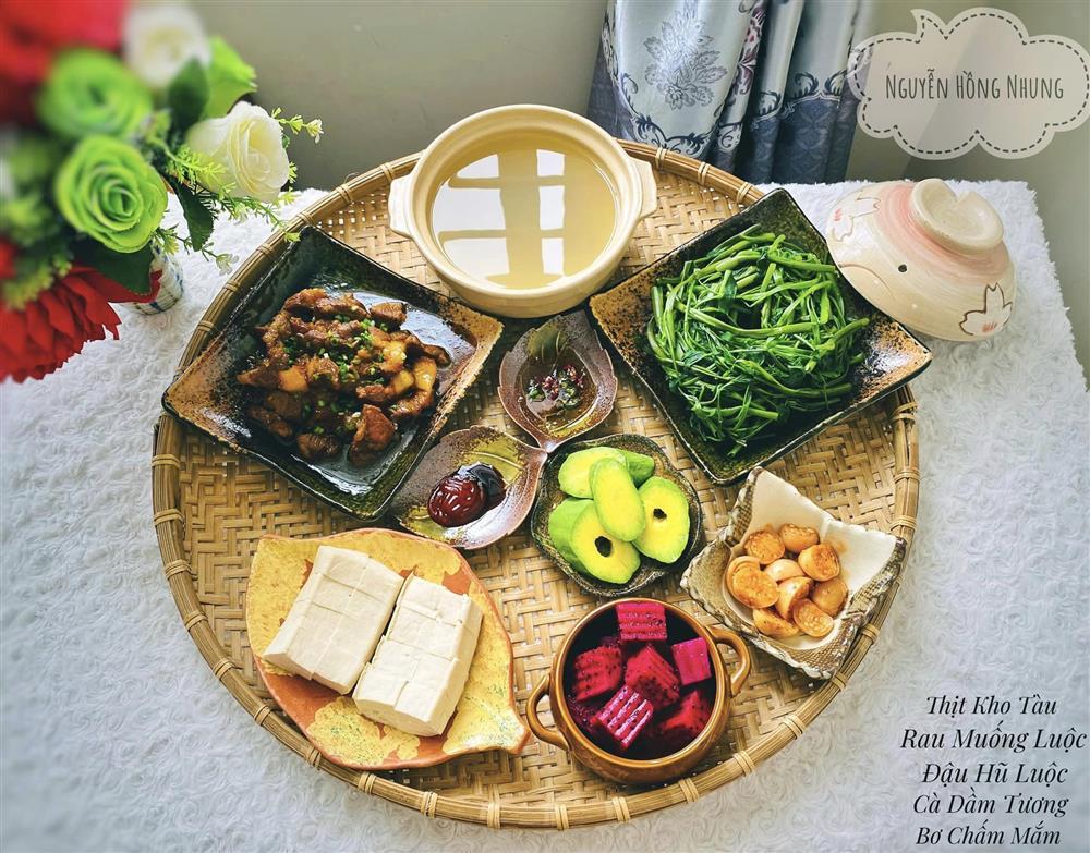 9x đảm đang với loạt mâm cơm ú ụ, 7 ngày không trùng món nào-6