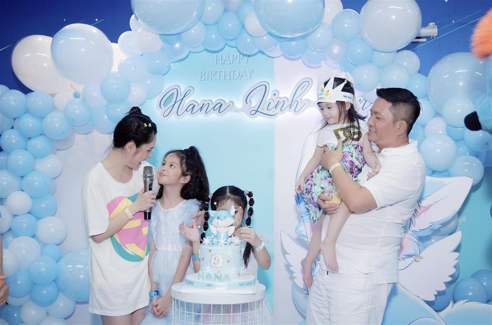 Bố mẹ giàu nứt đố đổ vách, sinh nhật ái nữ Đoàn Di Băng có gì?-2