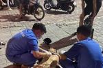 Thanh niên bị đâm trên phố Láng Hạ đã tử vong, nghi phạm bị bắt-3
