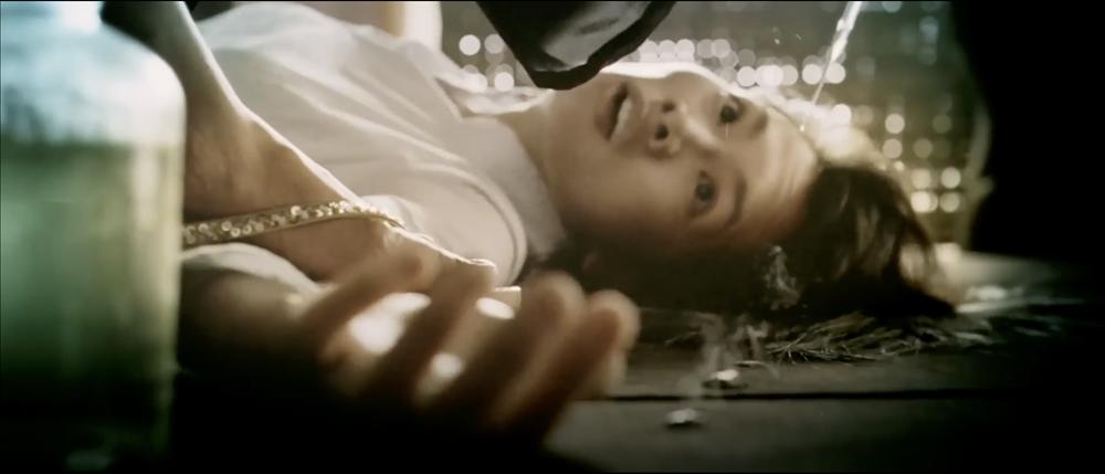 5 màn combat huyền thoại của hội chị em trên phim Việt-2