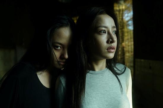 5 màn 'combat' huyền thoại của hội chị em trên phim Việt