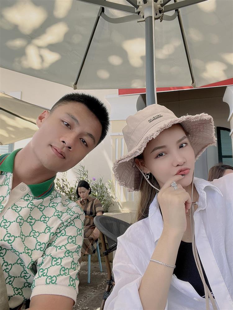 Tin showbiz Việt ngày 16/9: Việt Hương đánh ghen dữ dằn trong mơ-9