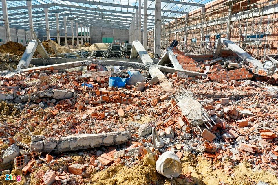 Cảnh đổ nát sau vụ sập tường 5 người chết ở Bình Định-1