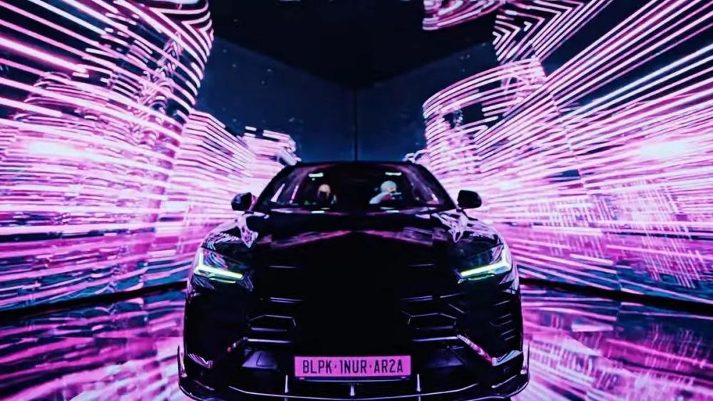 Ẩn ý ở MV Shut Down của BlackPink-11