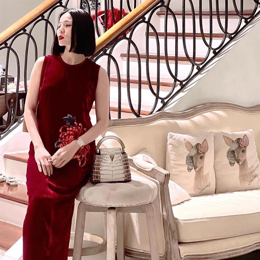 Diệu Nhi hóa nữ sinh sát ngày cưới, Lệ Quyên xách túi tiền tỷ-1