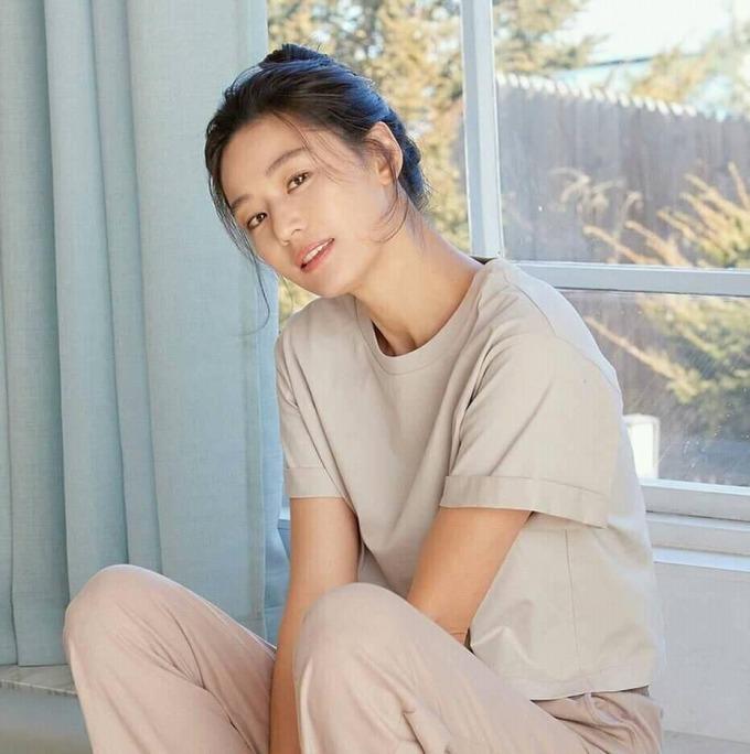 Ba thói quen dưỡng da không nếp nhăn của Jeon Ji Hyun-2
