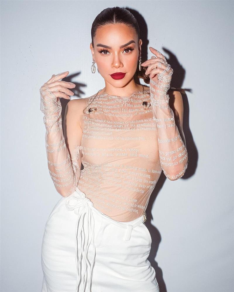 Hồ Ngọc Hà xăm trổ đầy mình giống Minh Hằng, Lương Thùy Linh-4