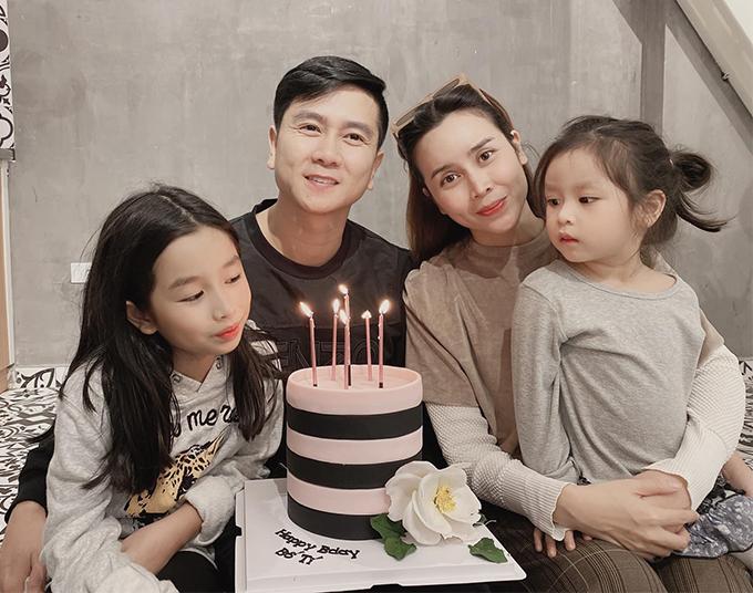 Con gái Lưu Hương Giang chụp ảnh mẹ như phó nháy chuyên nghiệp-4