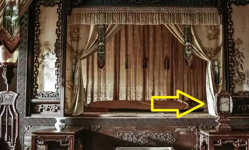 Ba không trồng trước mộ, bốn không để trên giường, thứ đó là gì?-2