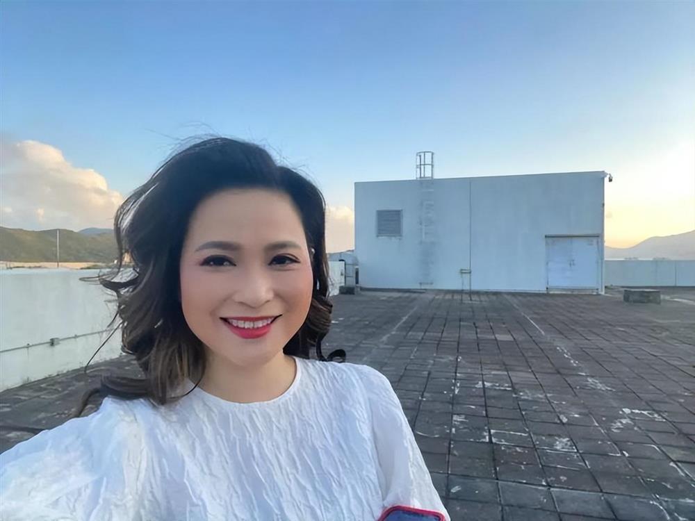 Mỹ nhân ruồng bỏ Ngô Kinh chạy theo đại gia giờ ra sao?-3