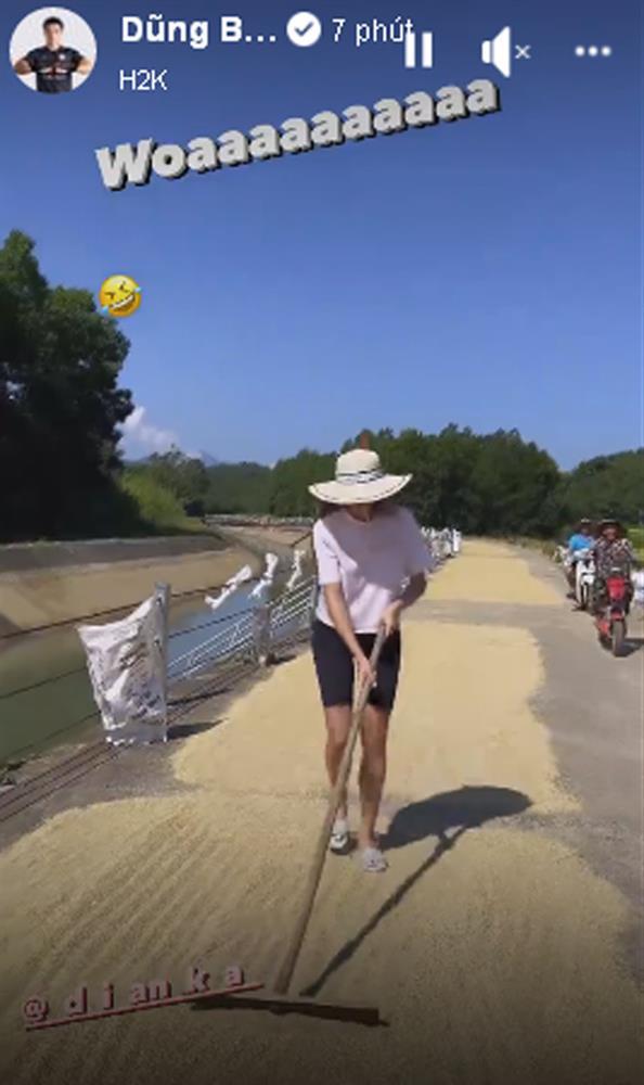 Vợ Tây Bùi Tiến Dũng năm đầu làm dâu Việt, được khen nức nở-5