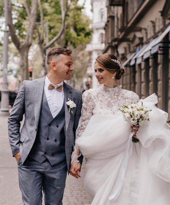 Mẫu nữ từng bị vợ quản lý cũ Hoài Lâm đánh ghen tung full ảnh cưới-4