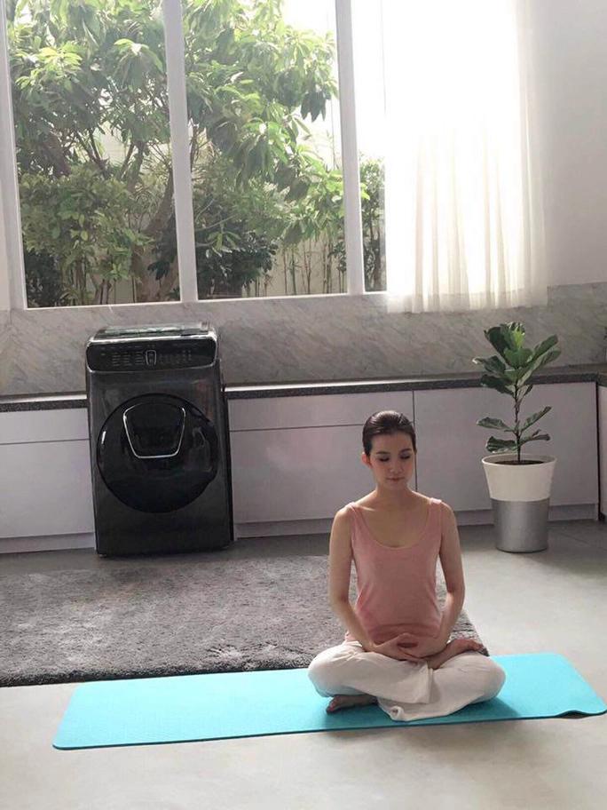 Cuộc sống viên mãn của Hoa hậu Hoàn Vũ Việt Nam đầu tiên-4