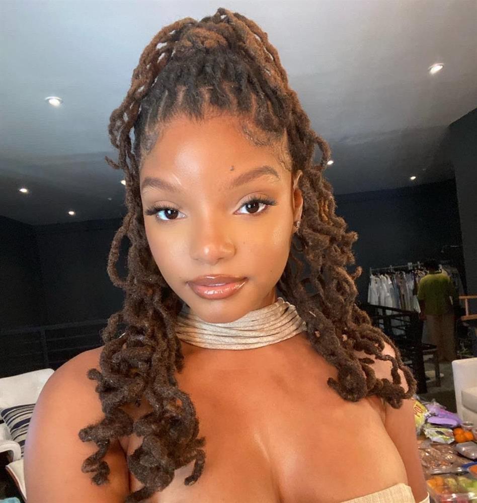 Nhan sắc đời thường của Nàng tiên cá Halle Bailey-3