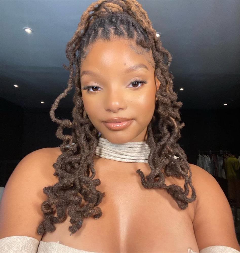 Nhan sắc đời thường của Nàng tiên cá Halle Bailey-4