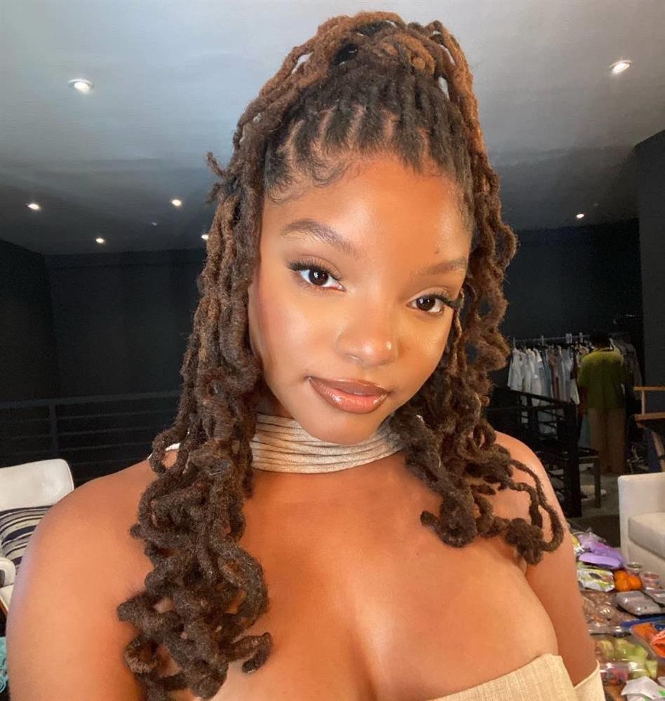 Nhan sắc đời thường của Nàng tiên cá Halle Bailey-5