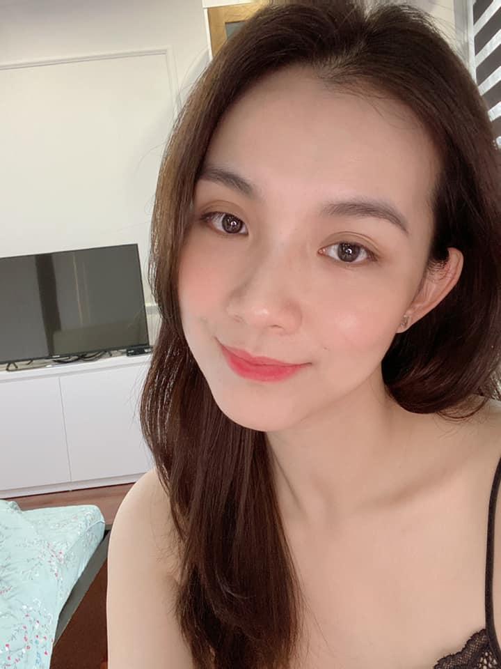 Nhan sắc thật hoa hậu Thùy Lâm trong ảnh chồng đăng-2