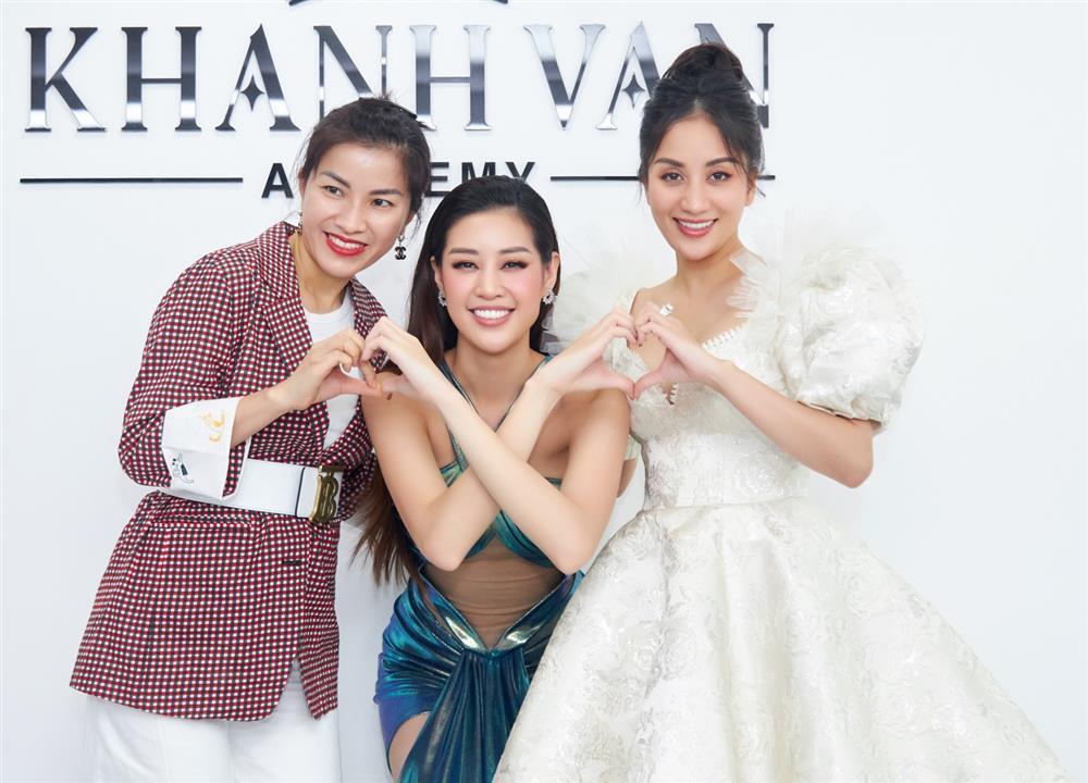 Hướng dẫn Long Chun hô tên, Khánh Vân nhầm lẫn cực hài-8