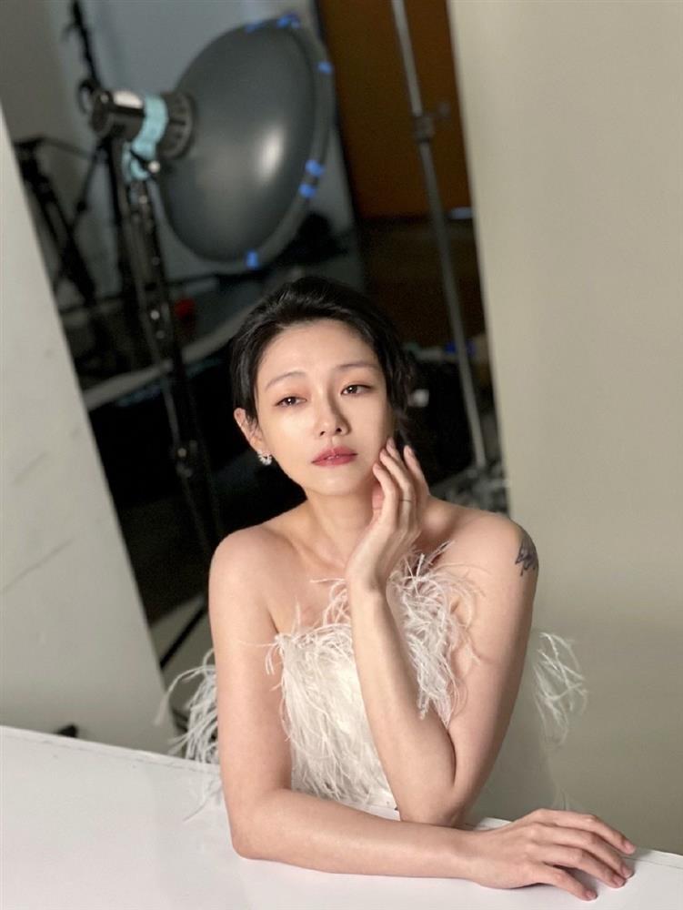 Nhan sắc thật Từ Hy Viên trong ảnh không chỉnh sửa-4