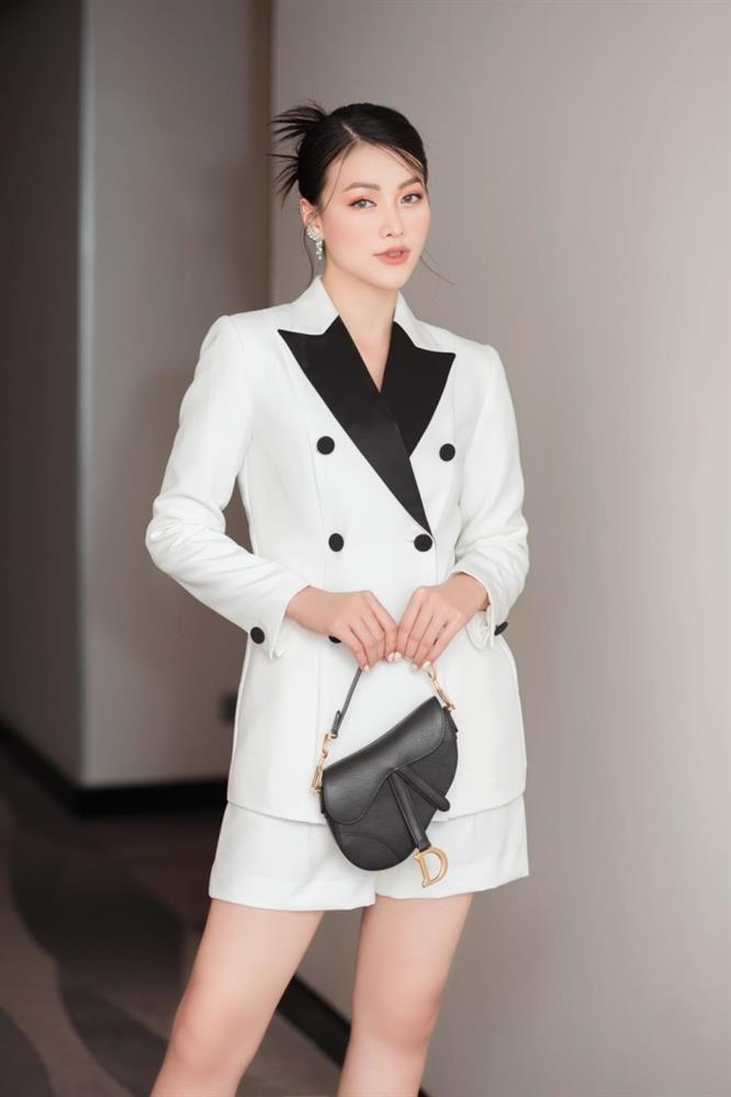 Phương Khánh đụng hàng Thùy Tiên: Miss Earth hay Miss Grand thắng?-9