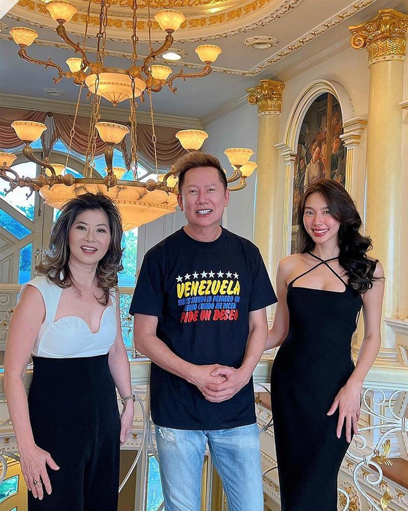 Phương Khánh đụng hàng Thùy Tiên: Miss Earth hay Miss Grand thắng?-4