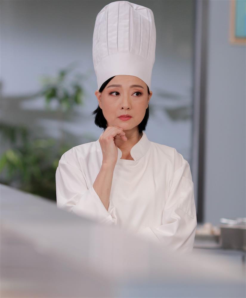 Phương Anh Đào làm gái hư, nóng bỏng bên trai trẻ-5