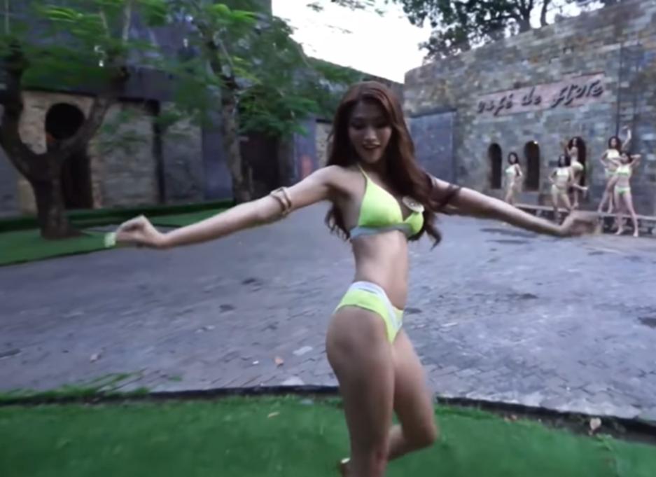 Chế Nguyễn Quỳnh Châu xin lỗi sau màn trình diễn áo tắm ô dề-3