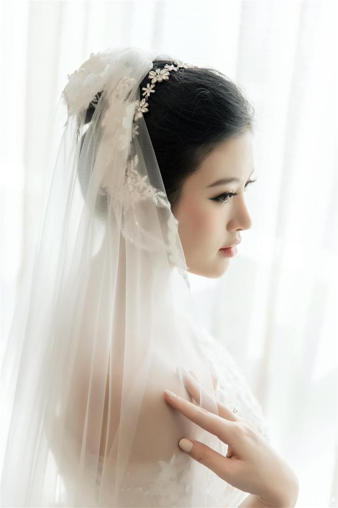 Em gái Huyền Baby xả ảnh đám cưới, nhìn hình quá xa hoa-1