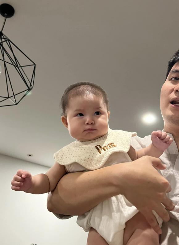 Salim ghi lại nụ hôn bất ổn của chồng thiếu gia và con gái-3