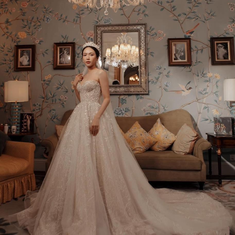 Ảnh Diệu Nhi thử váy cưới công chúa đẹp chẳng kém cạnh ai-1