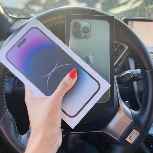 Dàn sao Việt đầu tiên đập hộp điện thoại iPhone 14-4