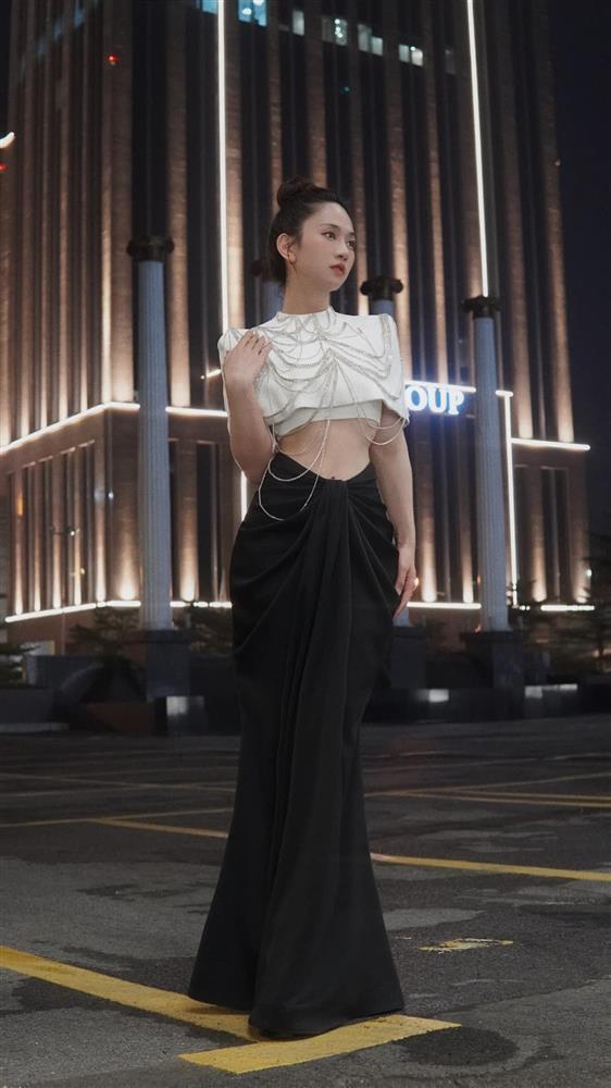 Lương Thu Trang đụng hàng Lê Bống, Bùi Lan Hương: Ai đẹp nhất?-4