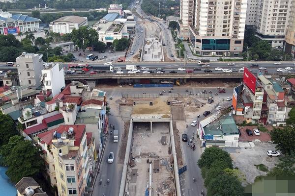 Thông xe hầm chui 700 tỷ đồng qua nút giao ùn tắc nhất Hà Nội-4
