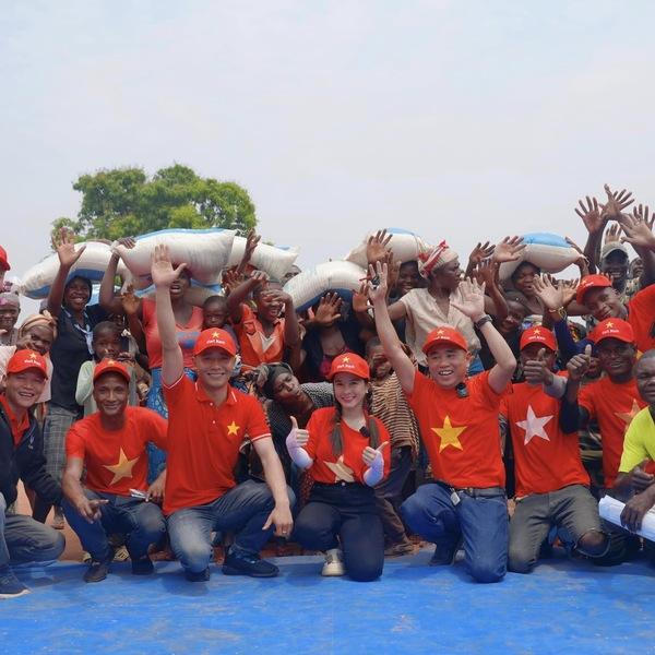 Bà Nhân tiết lộ chú ý về từng thành viên team Quang Linh Vlog-1