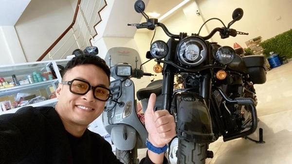 Thú vui các mỹ nam VTV: người thích chơi xe, người hay sắm nhà-17