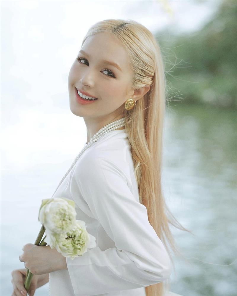 Hot girl Xoài Non khoe ảnh hiếm ngày bé, đẹp chuẩn từ trứng nước-3