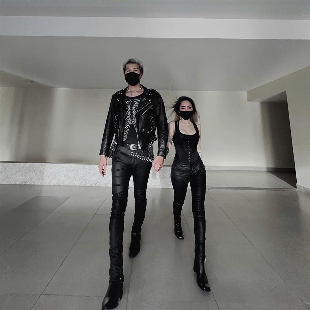 Phương Oanh - Shark Bình và các cặp sao chiều cao chênh lệch-11