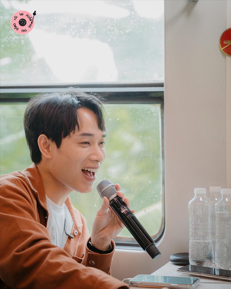 Trịnh Thăng Bình khởi động chuỗi tour show, Trúc Nhân ngẫu hứng hát trên xe lửa-7