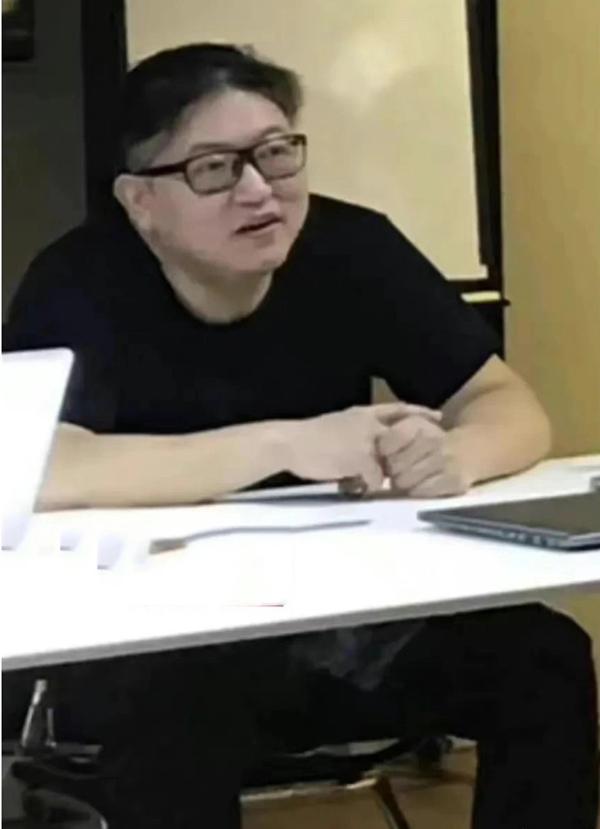 Cả trăm nữ sinh thi Học viện Điện ảnh Bắc Kinh tố bị dụ dỗ, cưỡng hiếp-3