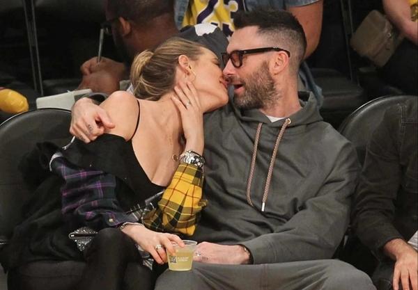 Nhắn tin tán tỉnh là gốc rễ của ngoại tình-1