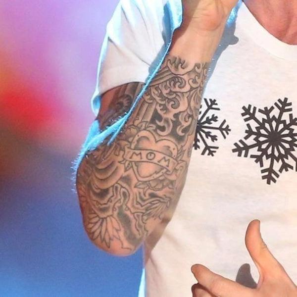 Adam Levine và 30 hình xăm liên quan đến vợ, gia đình-5