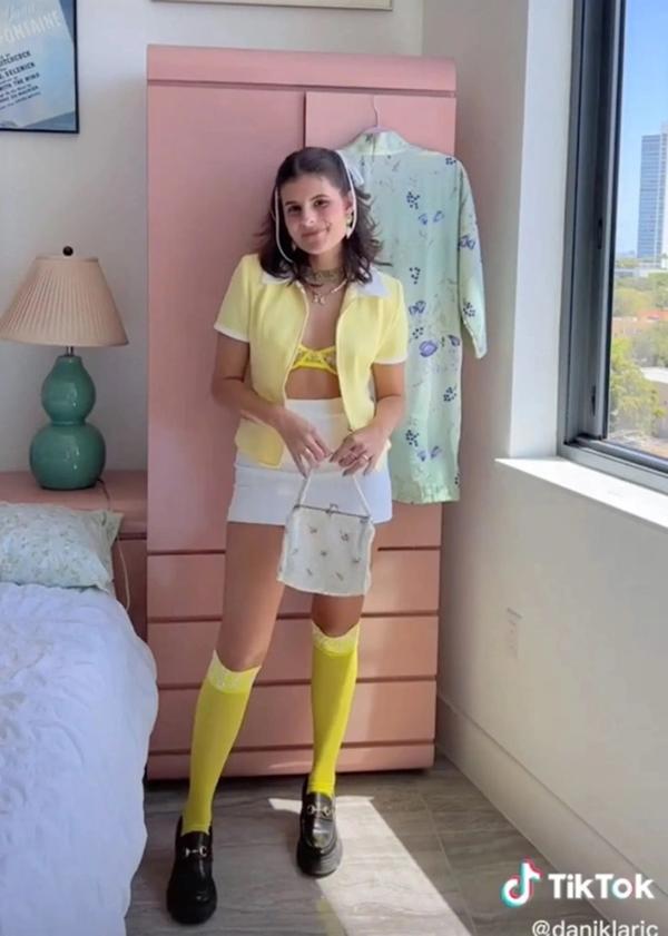 Gen Z mặc đồ đi bar đến văn phòng-2