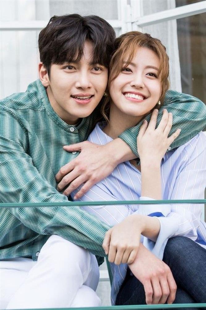 Ji Chang Wook mãi chưa thoát kiếp flop, bạn diễn nữ lại liên tục phất-7