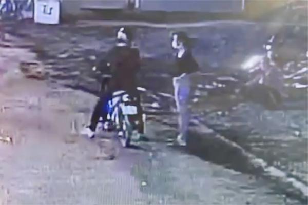 Tìm thấy bé gái 13 tuổi mất tích ở phòng trọ cùng nam thanh niên-2