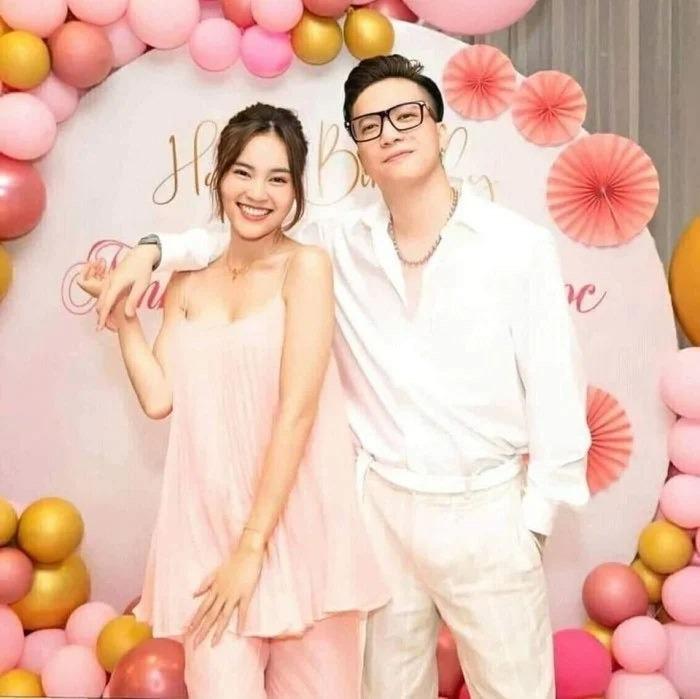 S.T bên Lisa - Leon, dân mạng réo Ninh Dương Lan Ngọc-10