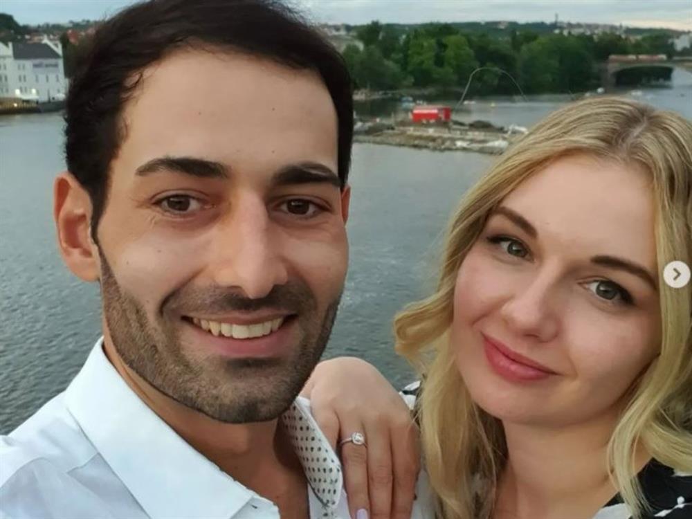 Cả đàn chó tấn công giữa thiên đường biển, du khách thập tử nhất sinh-1